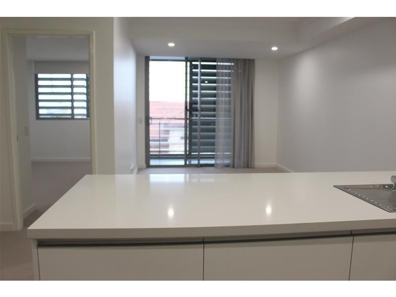 34/10 Quarry Street, Fremantle WA 6160