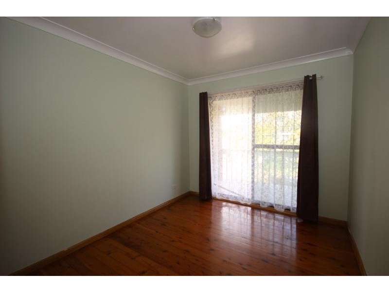 12 Gymea Crescent, Mannering Park NSW 2259