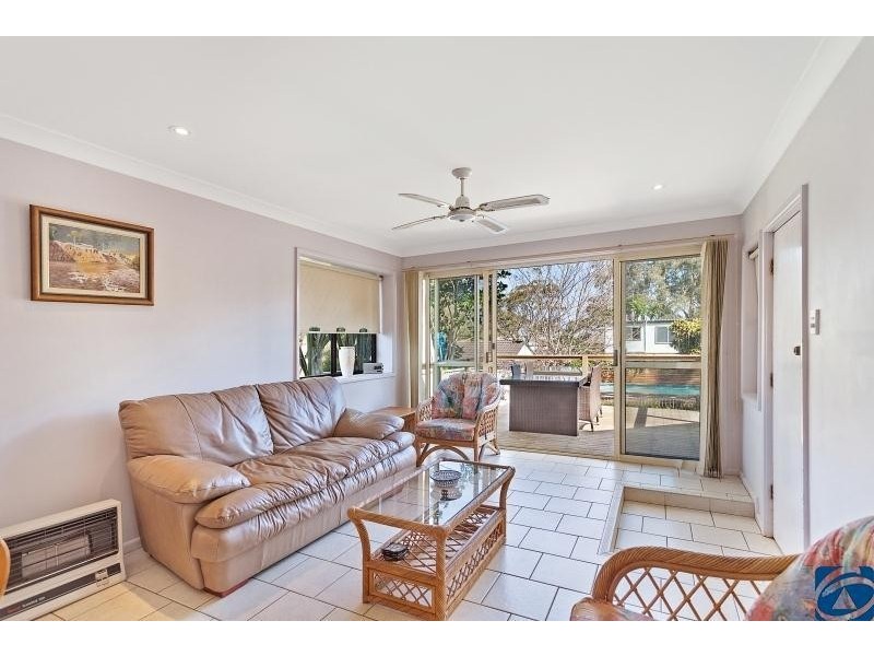 27 Sixth Avenue, Toukley NSW 2263