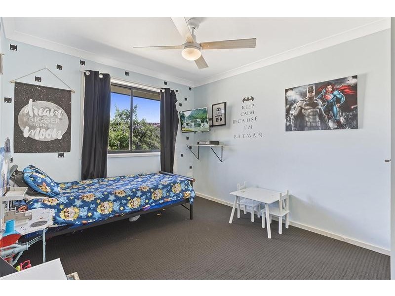 22 Tradewinds Avenue, Summerland Point NSW 2259