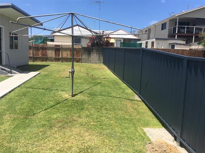 8 Kenilworth Street, Mannering Park NSW 2259