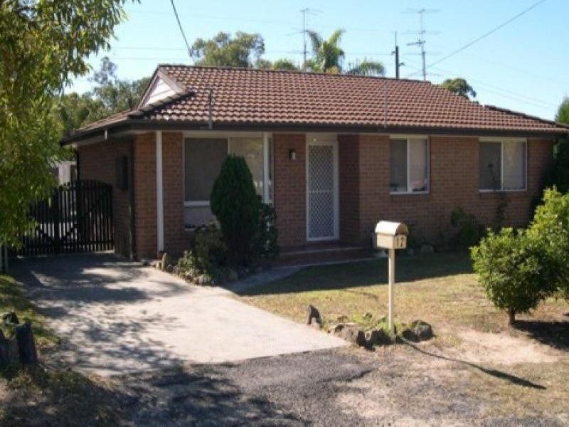 12 Deakin Avenue, Lake Munmorah NSW 2259