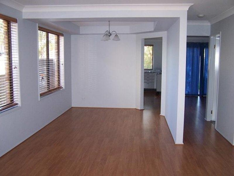 16A Barclay Avenue, Mannering Park NSW 2259