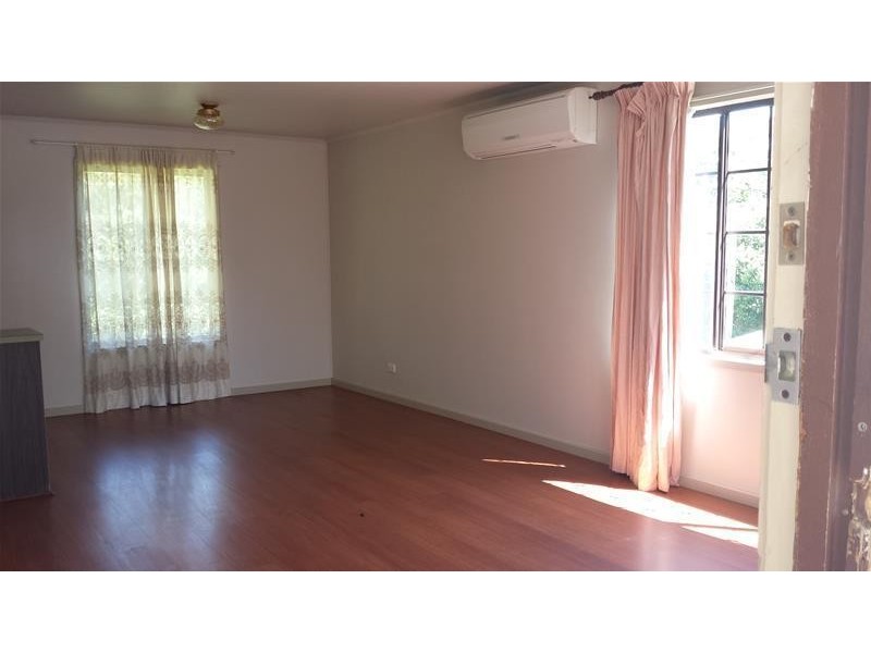 73 Winbin Crescent, Gwandalan NSW 2259