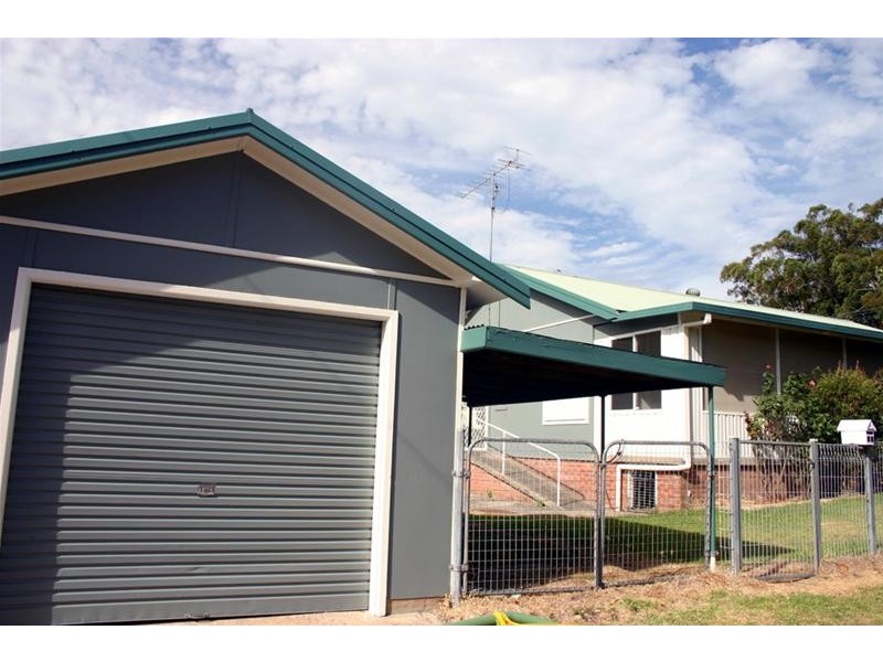 56 Vales Road, Mannering Park NSW 2259