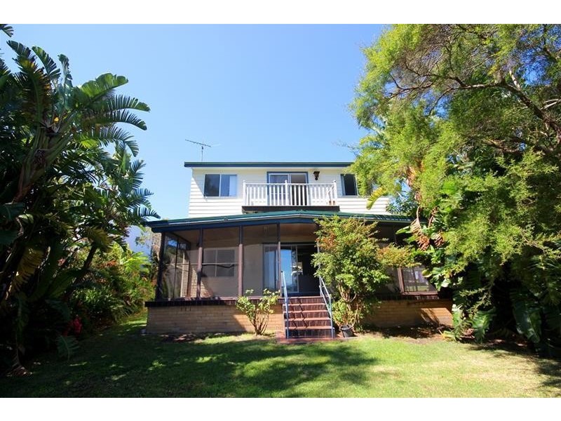 127 Kullaroo Road, Summerland Point NSW 2259