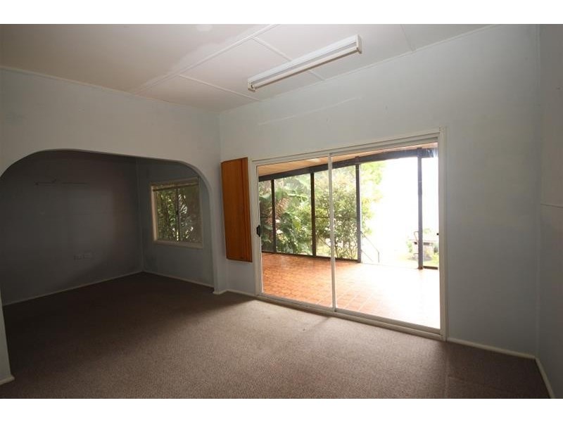 127 Kullaroo Road, Summerland Point NSW 2259
