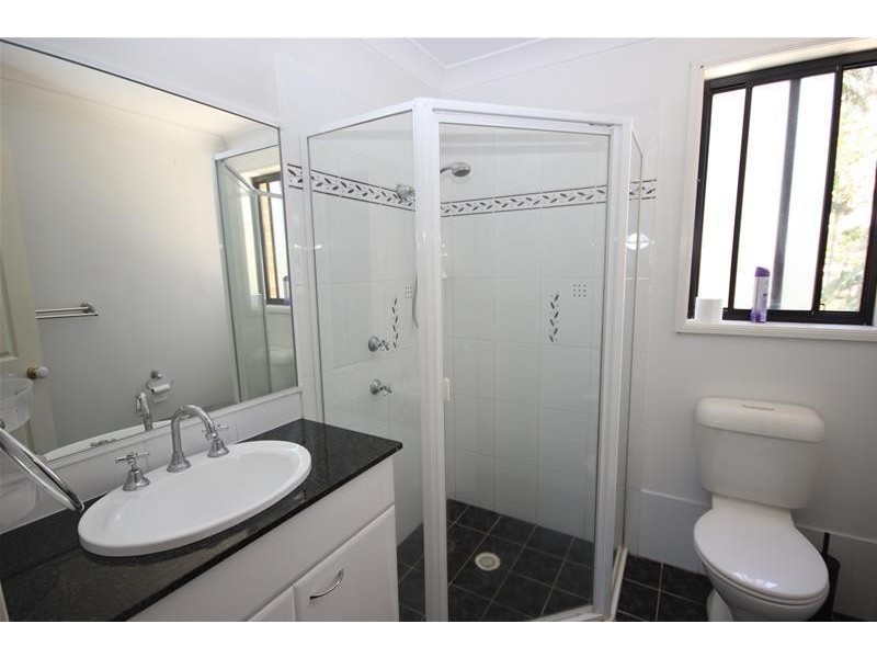 5 Lake Street, Wyee Point NSW 2259