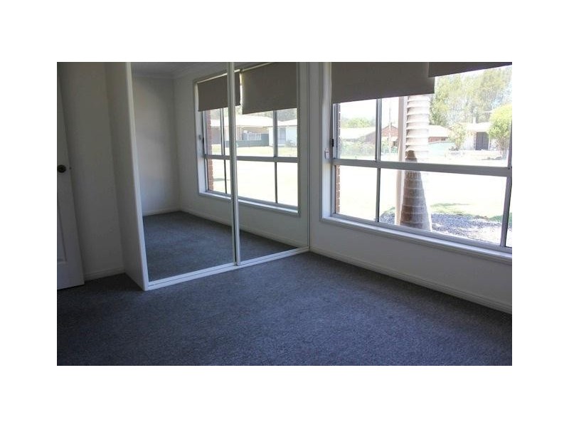 7 Barton Road, Doyalson NSW 2262