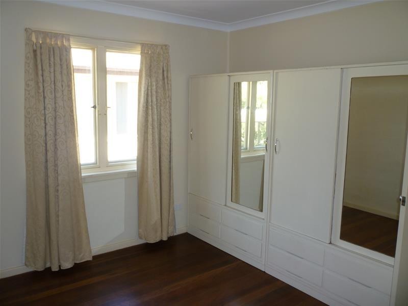 47 Dunvegan Street, Mannering Park NSW 2259