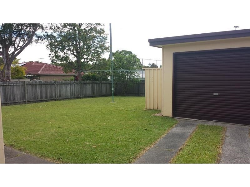 6 Kalani Street, Budgewoi NSW 2262