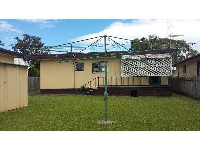 6 Kalani Street, Budgewoi NSW 2262