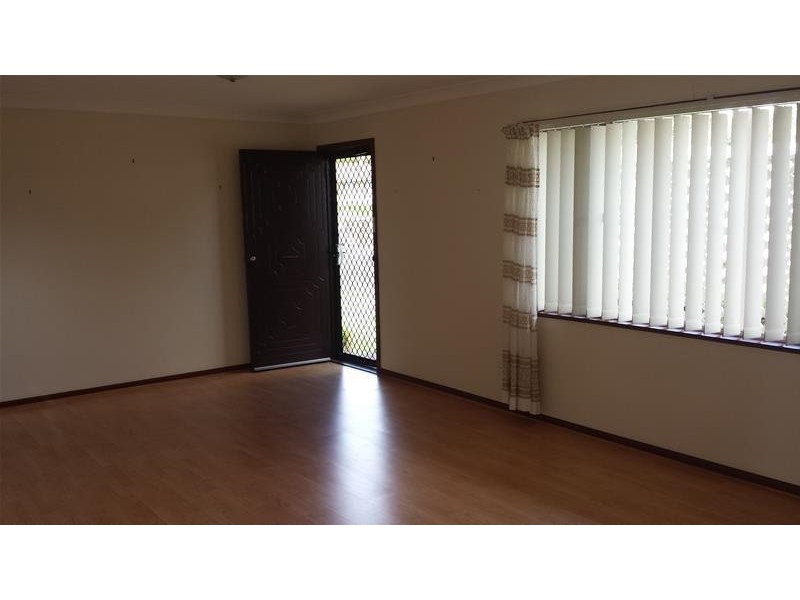 6 Kalani Street, Budgewoi NSW 2262