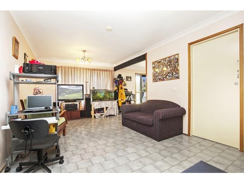 17 Bambara Avenue, Summerland Point NSW 2259