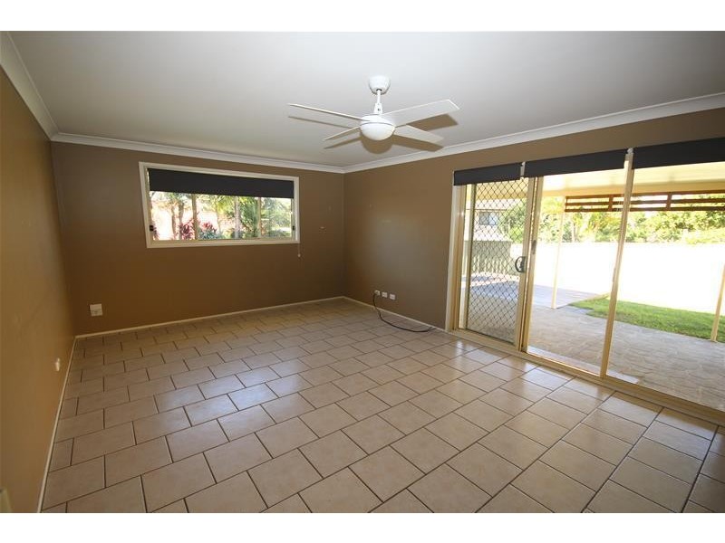38 Bay Vista Way, Gwandalan NSW 2259