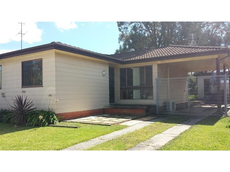 15 Danbury Avenue, Gorokan NSW 2263