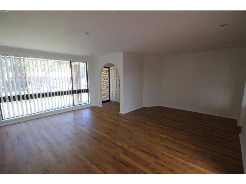 35 Acacia Avenue, Lake Munmorah NSW 2259