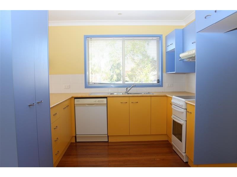 38b Gordon Avenue, Summerland Point NSW 2259