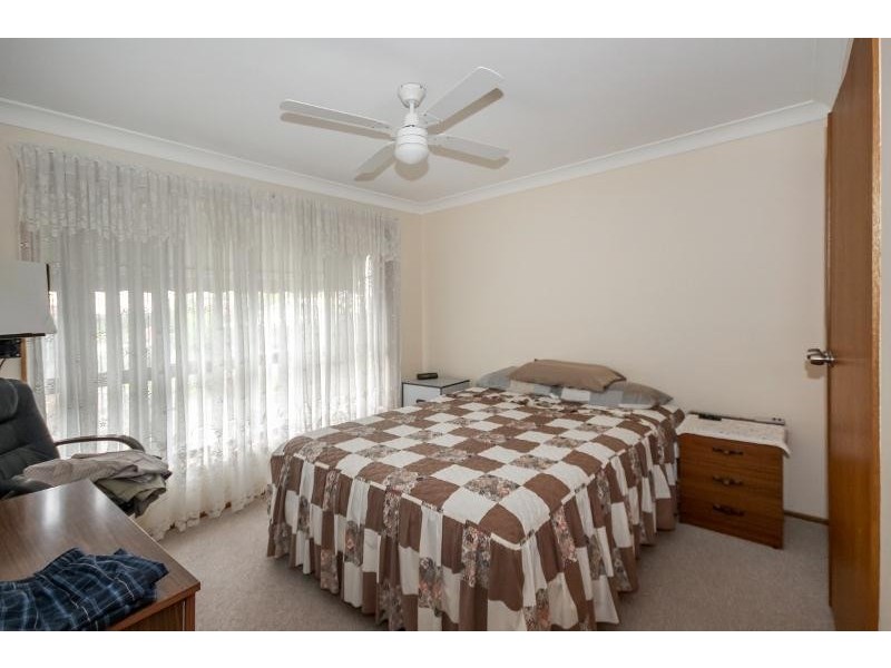 2/7 Anembo Avenue, Summerland Point NSW 2259