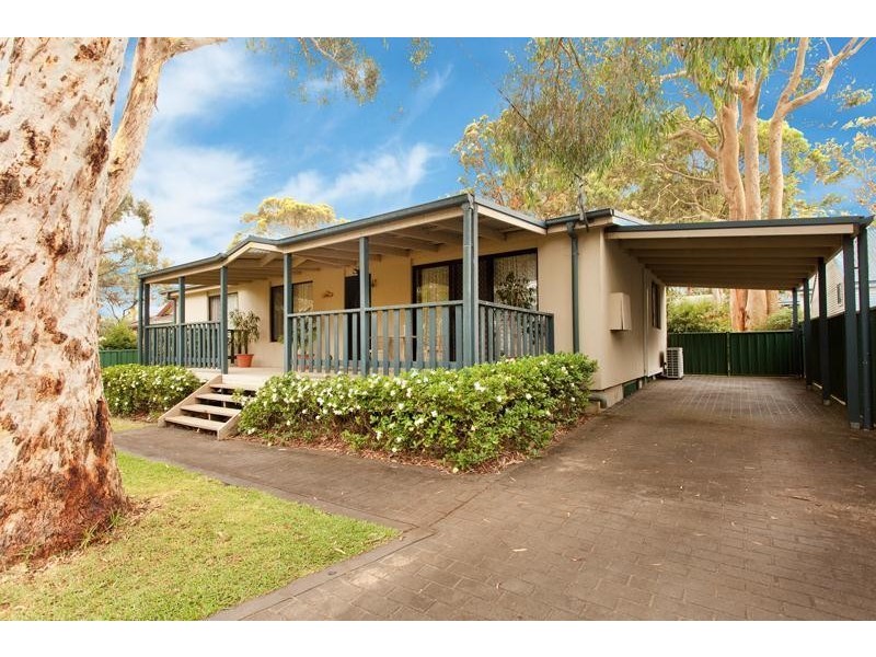 12 Houston Avenue, Chain Valley Bay NSW 2259