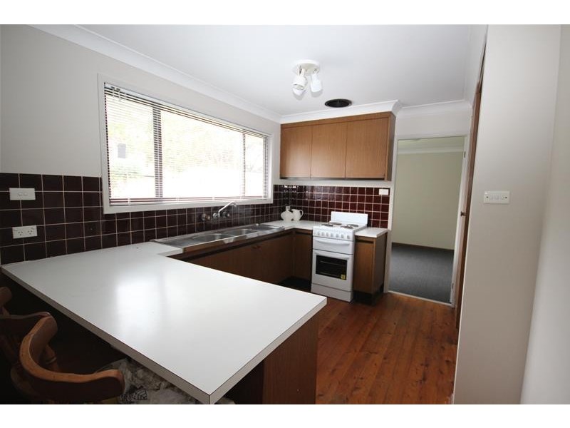 27 Liamena Avenue, San Remo NSW 2262