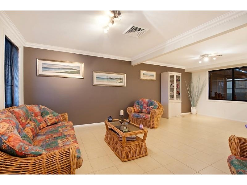 47 Wymeera Circuit, Wyee Point NSW 2259