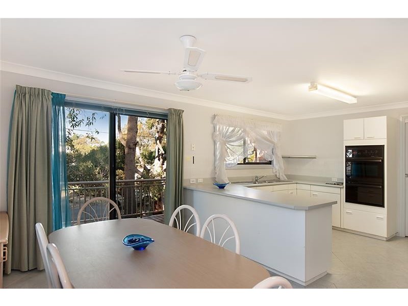 48 Muraban Road, Summerland Point NSW 2259