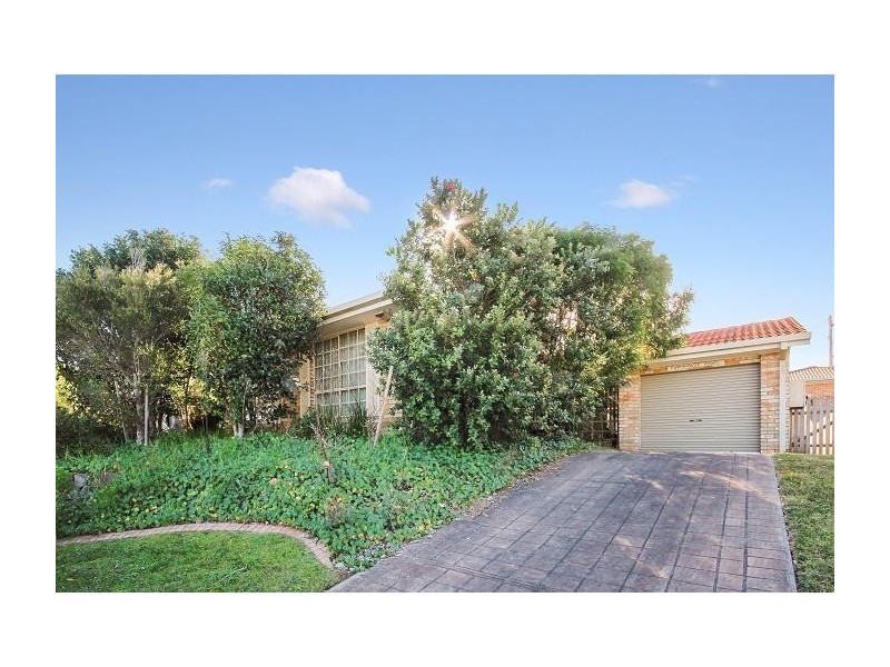 3 Elm Place, Blue Haven NSW 2262