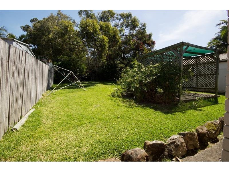 33 Anembo Avenue, Summerland Point NSW 2259