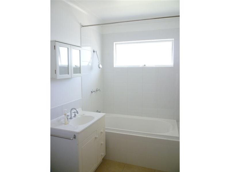 47 Dunvegan Street, Mannering Park NSW 2259