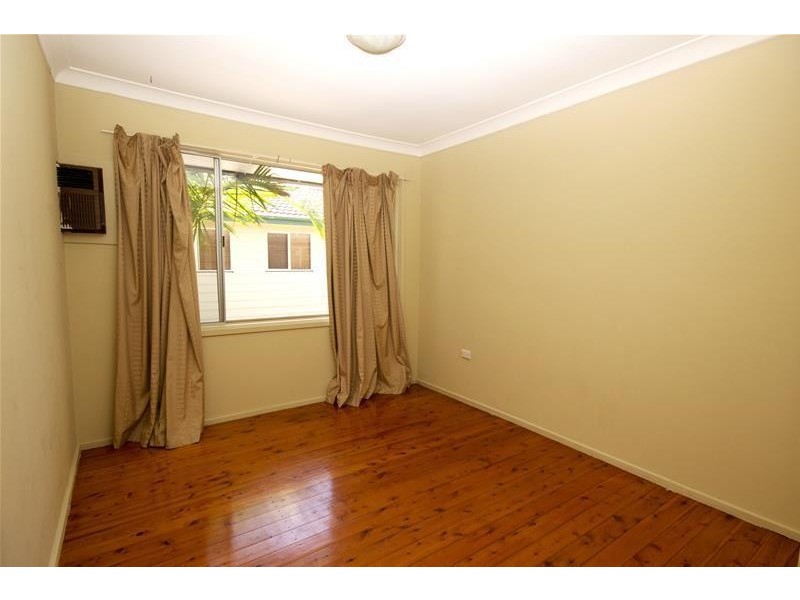 33 Anembo Avenue, Summerland Point NSW 2259