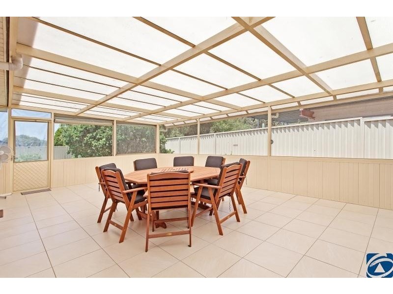 56 Dale Avenue, Chain Valley Bay NSW 2259