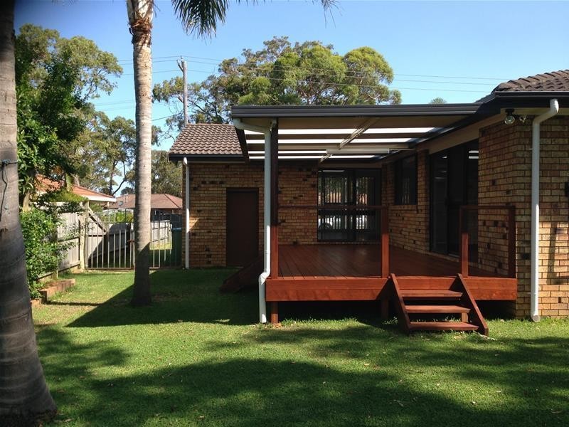 35 Acacia Avenue, Lake Munmorah NSW 2259