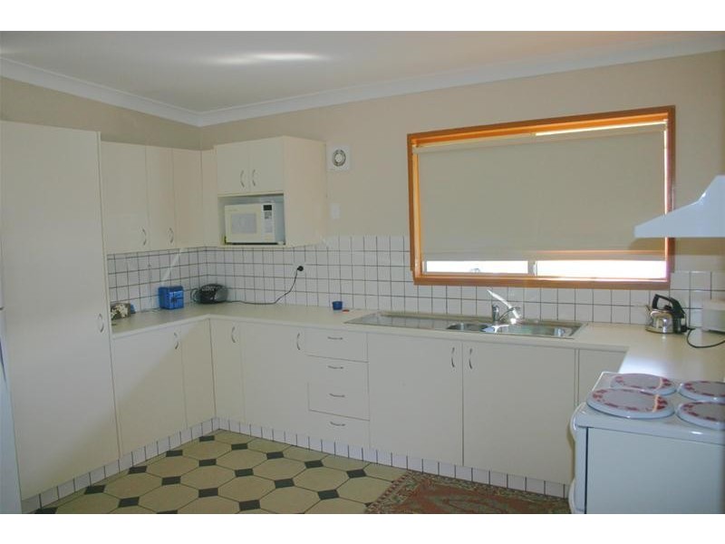 172 Winbin Crescent, Gwandalan NSW 2259