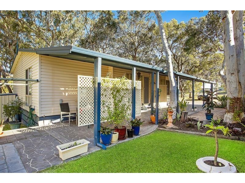 196/51 Kamilaroo Avenue, Lake Munmorah NSW 2259