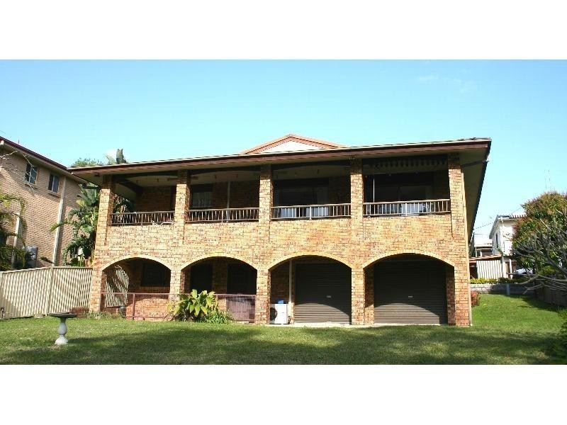 4 Kevin Street, Mannering Park NSW 2259