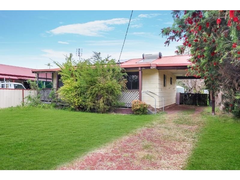 1 Cheryl Street, Mannering Park NSW 2259