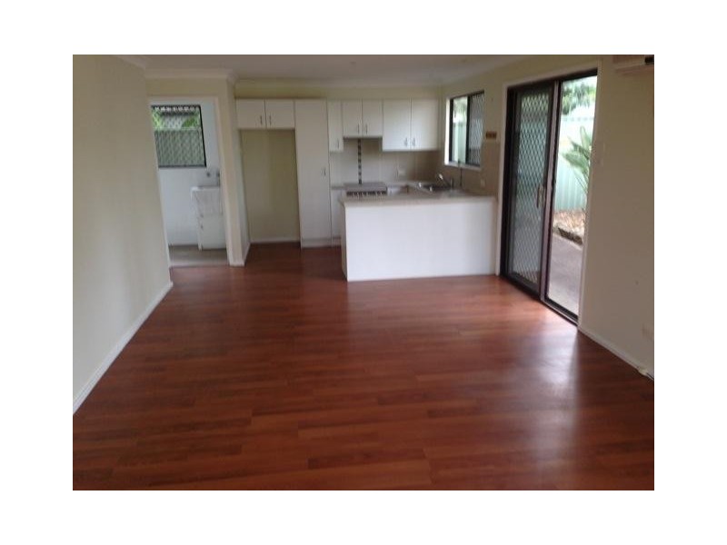 27 Ginganup Road, Summerland Point NSW 2259