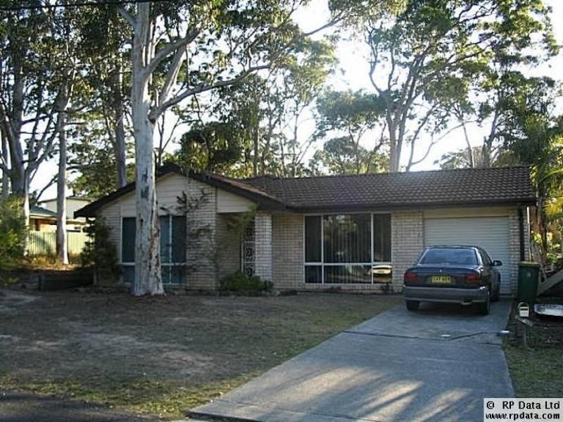 27 Elabana Avenue, Chain Valley Bay NSW 2259