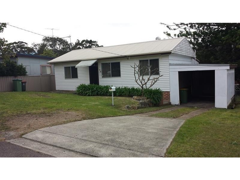 75 Doyle Avenue, Budgewoi NSW 2262