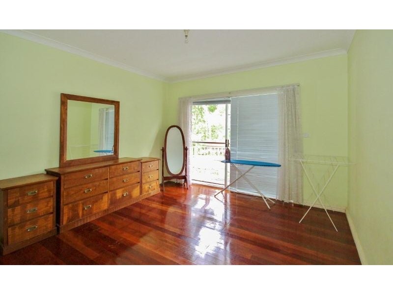 103 Vales Road, Mannering Park NSW 2259