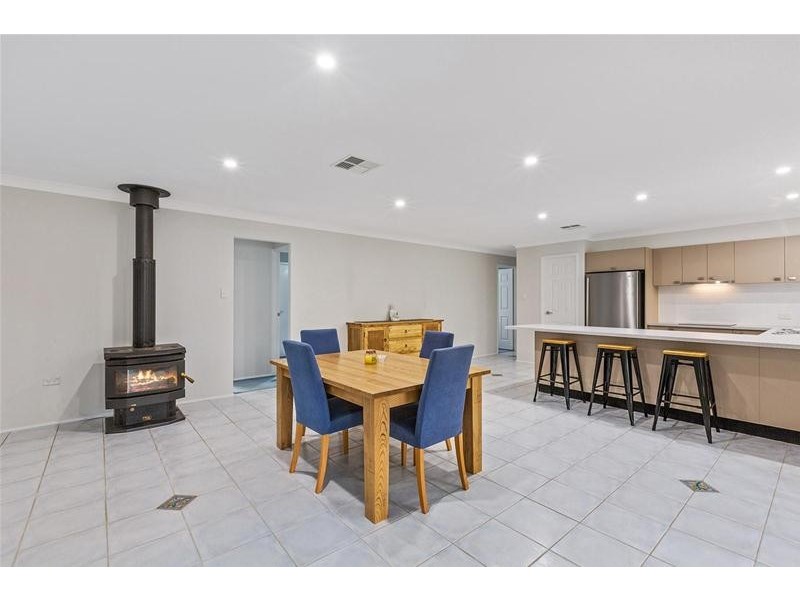 71 Yeramba Road, Summerland Point NSW 2259