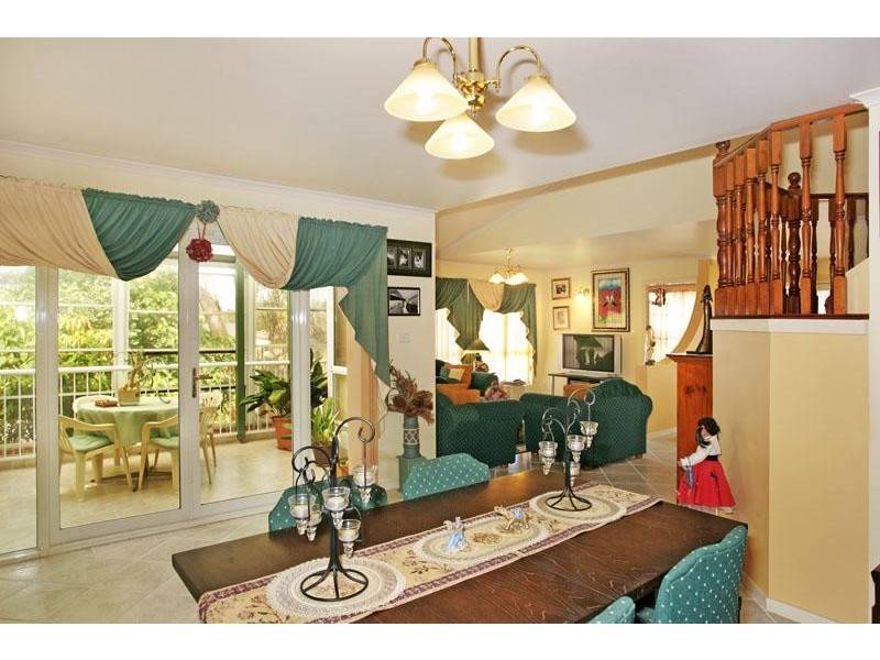 28 Winbin Crescent, Gwandalan NSW 2259