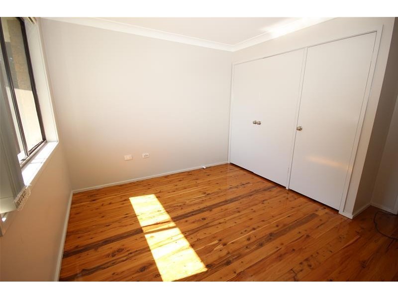 4 Charmhaven Avenue, Charmhaven NSW 2263