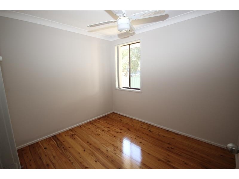 4 Charmhaven Avenue, Charmhaven NSW 2263