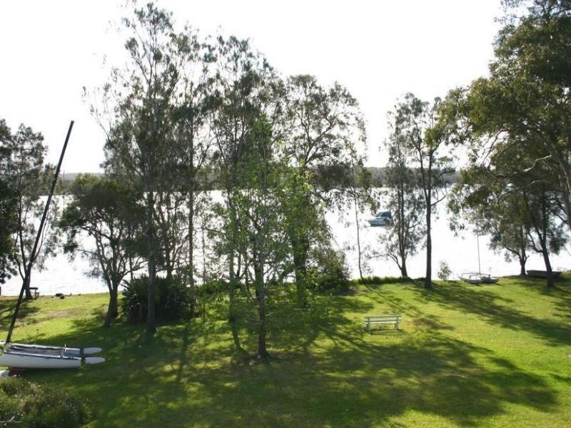 4 Kevin Street, Mannering Park NSW 2259