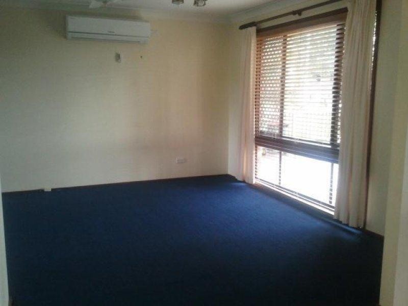 7 Blackford Avenue, Kanwal NSW 2259