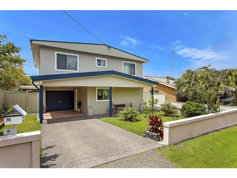 76 Winbin Crescent, Gwandalan NSW 2259