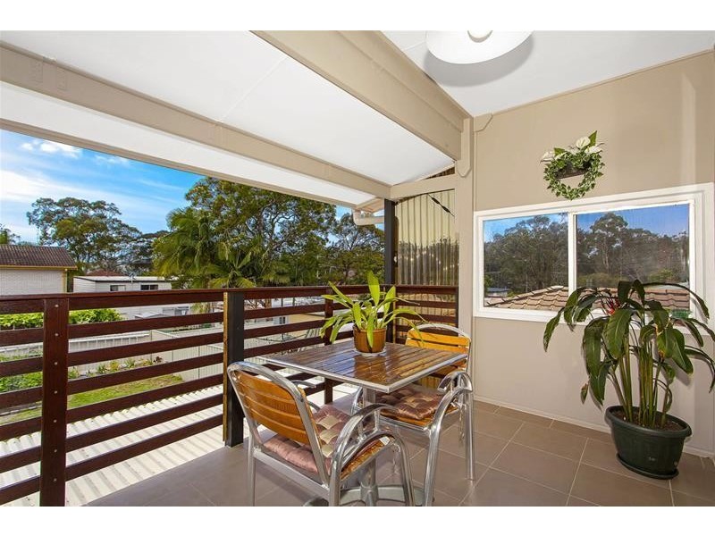 76 Winbin Crescent, Gwandalan NSW 2259