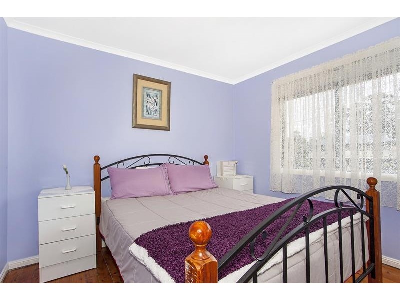 76 Winbin Crescent, Gwandalan NSW 2259